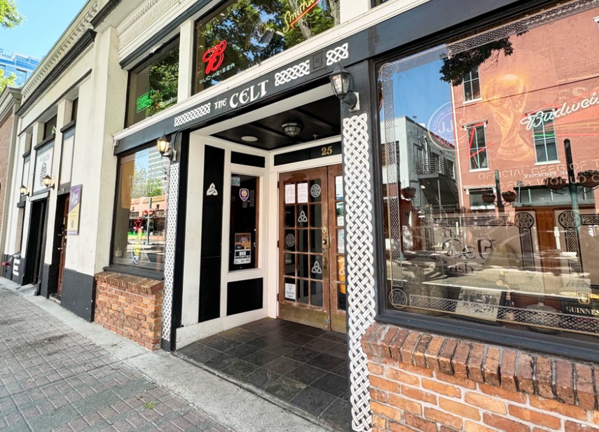 Church Street Harp And Celt Irish Pub Exterior