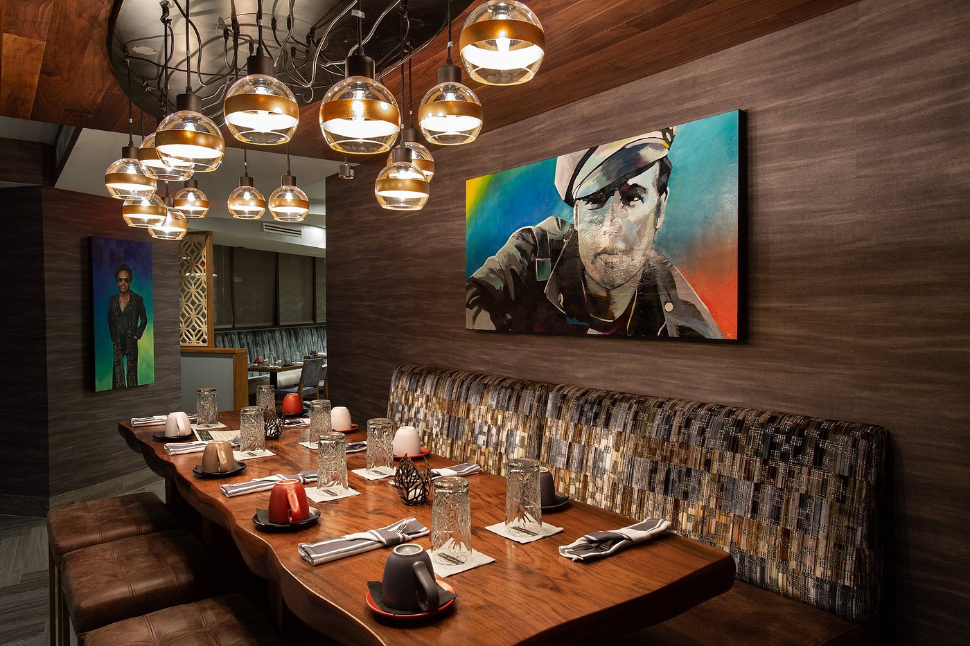 Church Street Orlando Delaneys Tavern Communal Table