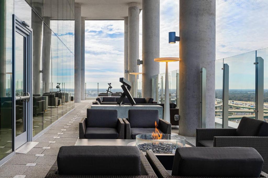 Church Street Orlando Ac Hotel Rooftop Outdoor Restaurant Seating