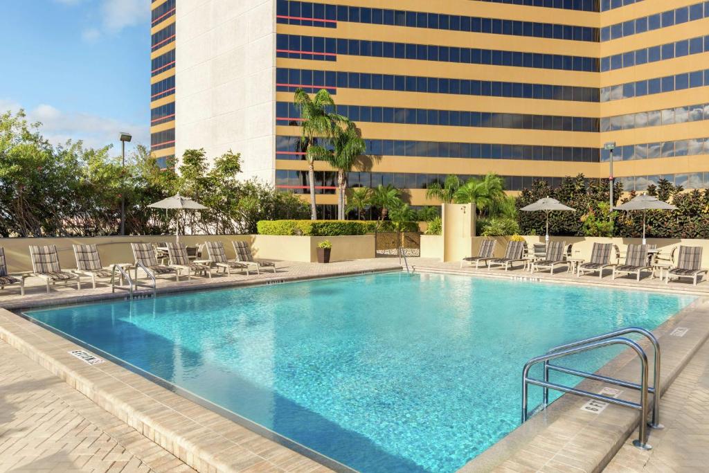 Church Street Orlando Double Tree Pool