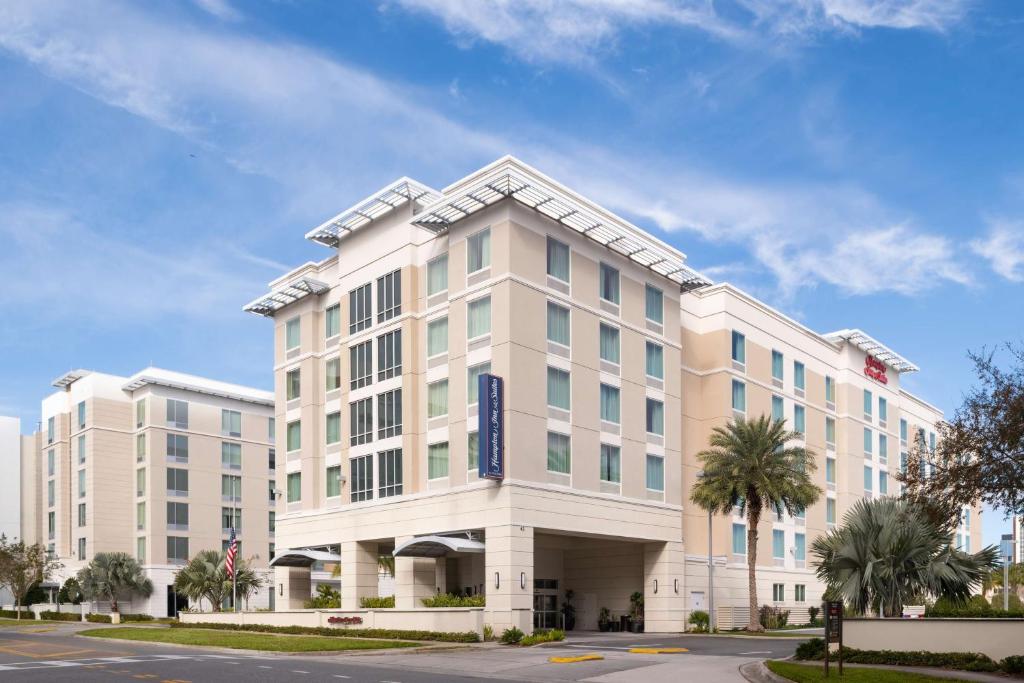 Church Street Orlando Hampton Inn And Suites Exterior